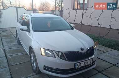 Универсал Skoda Octavia 2018 в Ужгороде