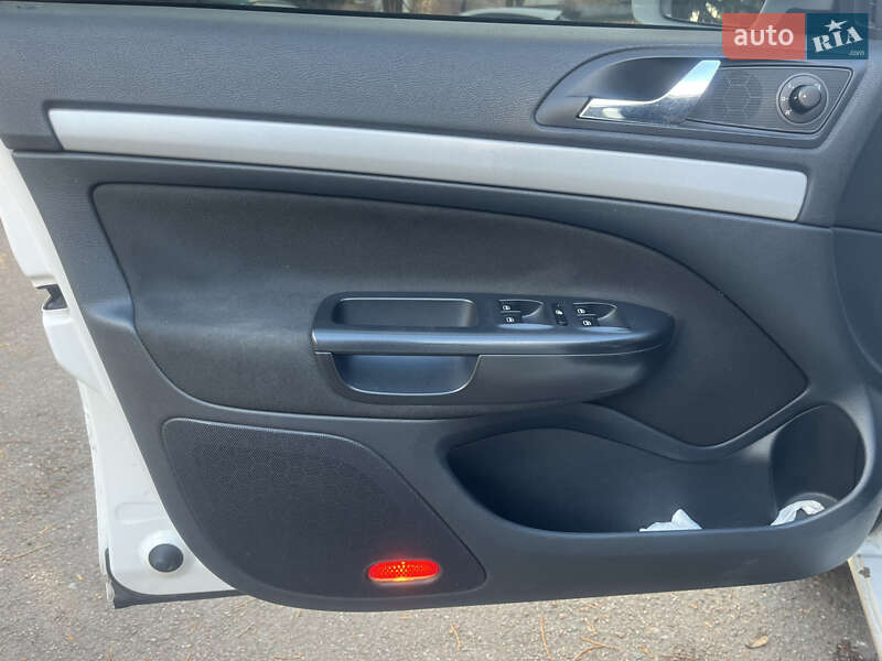 Лифтбек Skoda Octavia 2012 в Нежине фото 18 Лифтбек Skoda Octavia 2012 в Нежине