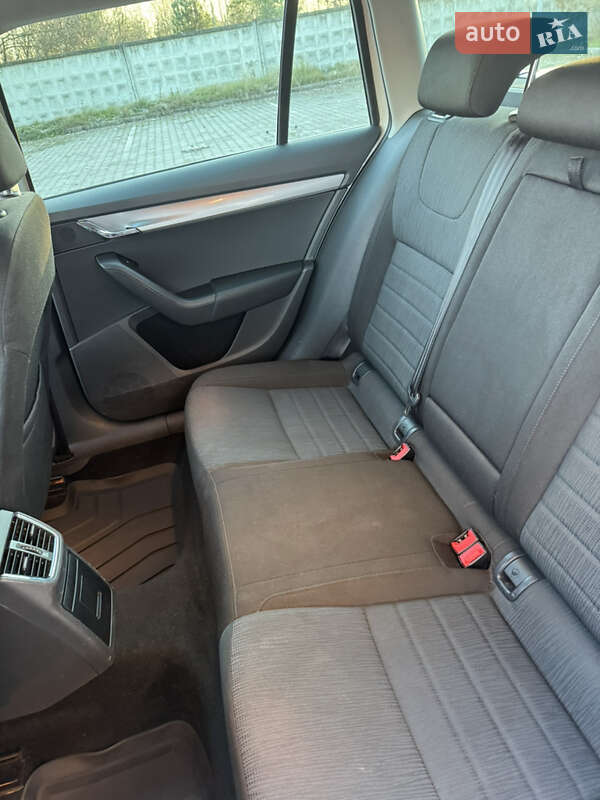 Универсал Skoda Octavia 2016 в Львове