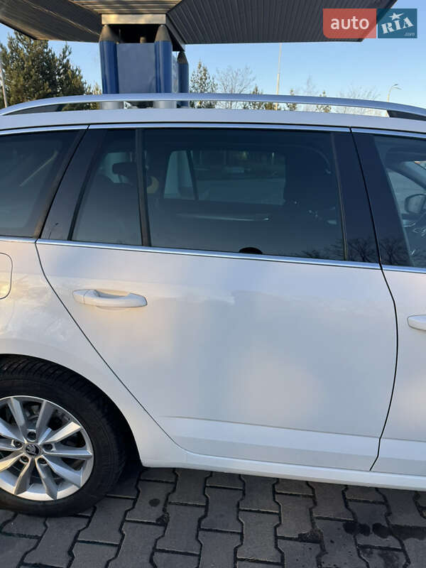 Универсал Skoda Octavia 2016 в Львове