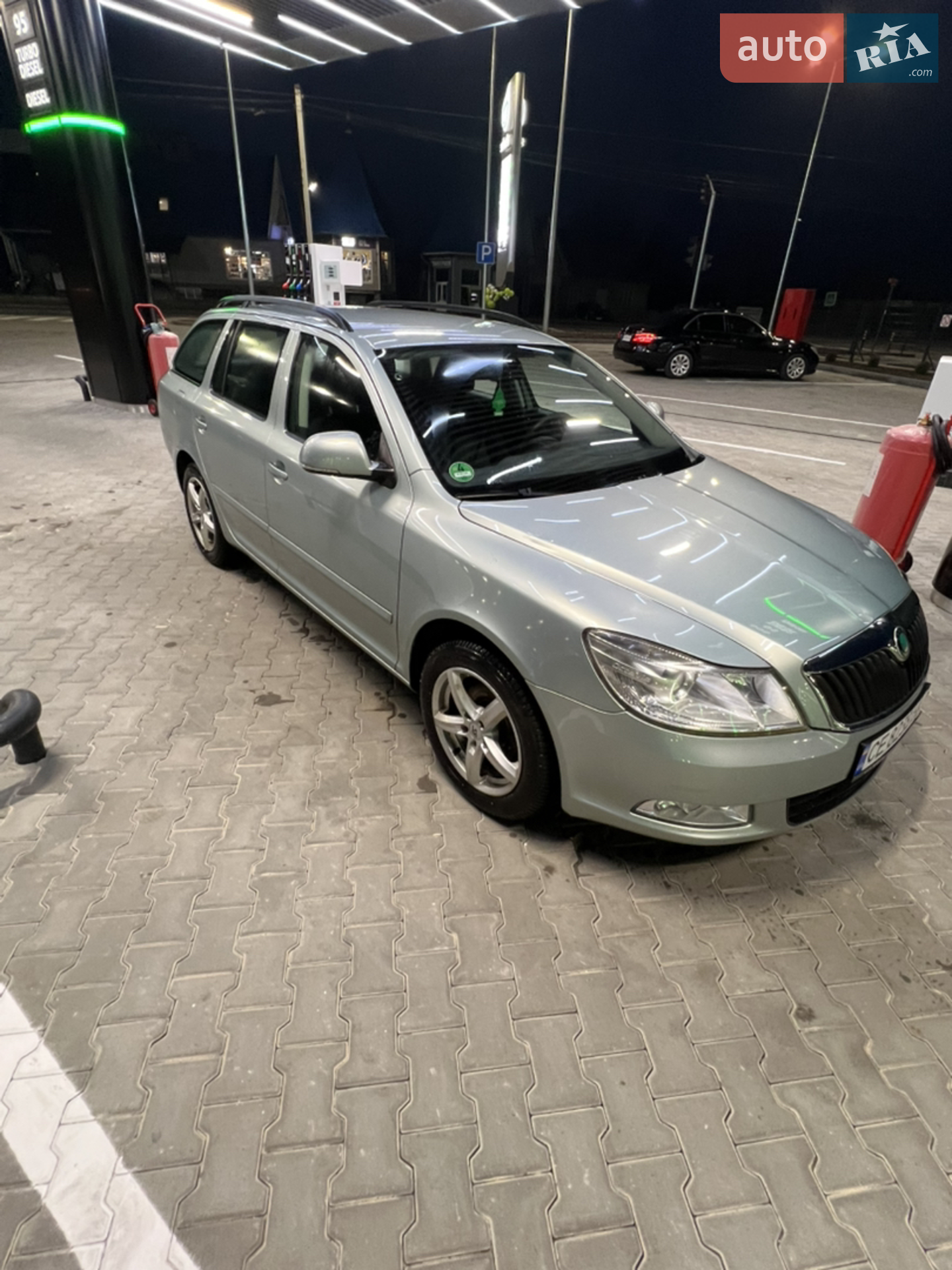 2011 Skoda Octavia - мініатюра 2