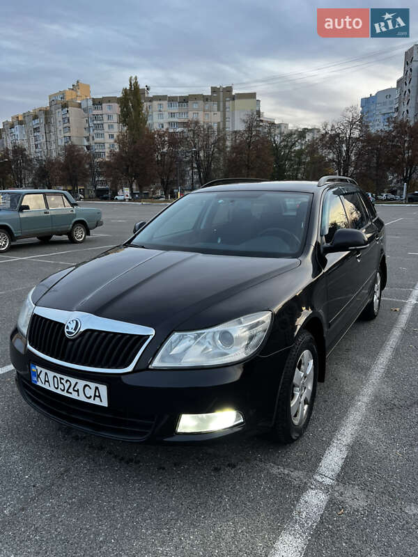Универсал Skoda Octavia 2012 в Киеве