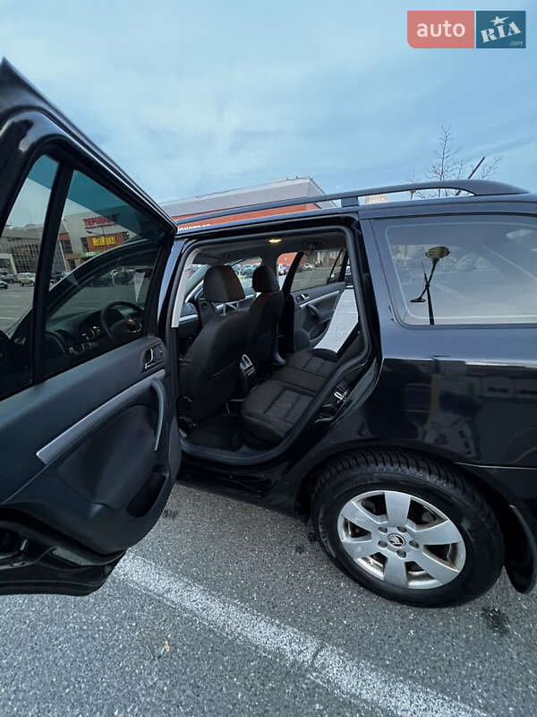 Универсал Skoda Octavia 2012 в Киеве