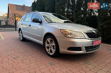 Універсал Skoda Octavia 2009 в Луцьку