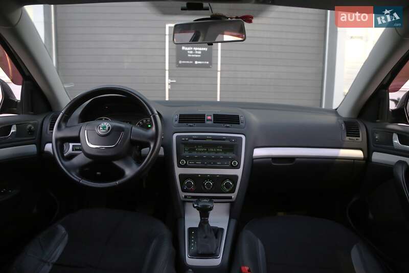 Лифтбек Skoda Octavia 2010 в Киеве фото 14 Лифтбек Skoda Octavia 2010 в Киеве