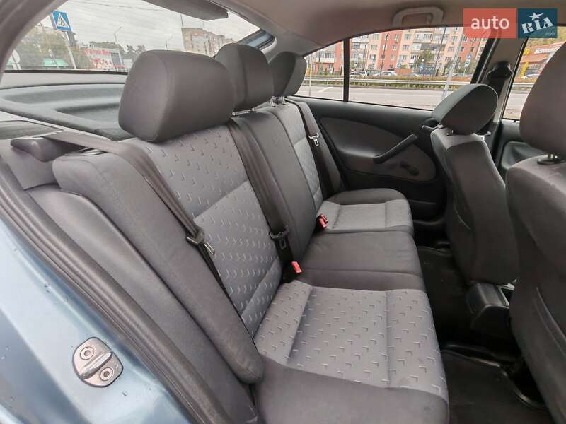 Лифтбек Skoda Octavia 2007 в Александрие