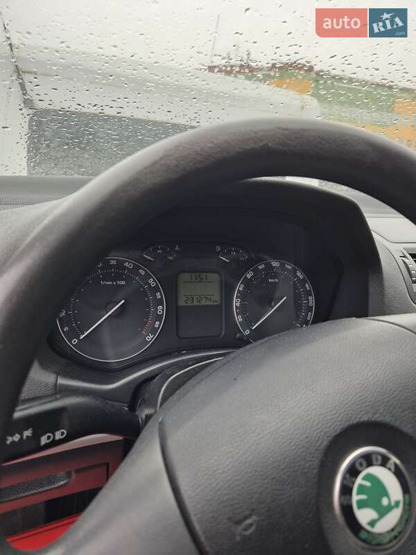 Універсал Skoda Octavia 2006 в Ківерцях