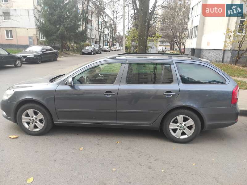Универсал Skoda Octavia 2012 в Львове