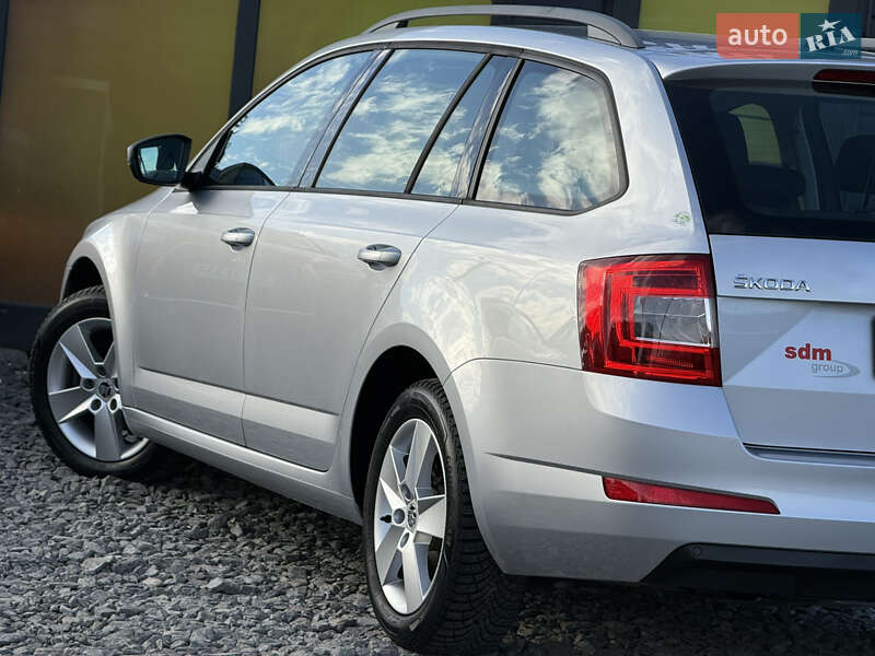 Универсал Skoda Octavia 2014 в Стрые