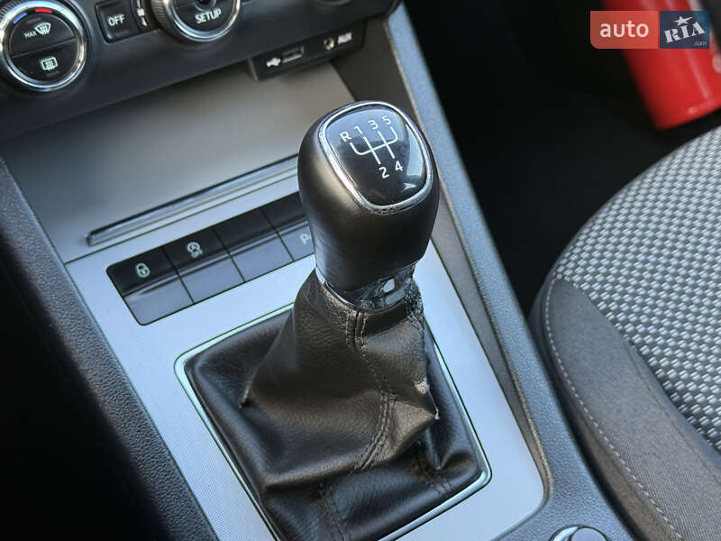 Универсал Skoda Octavia 2014 в Стрые