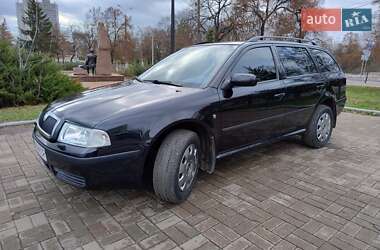 Универсал Skoda Octavia 2003 в Сумах