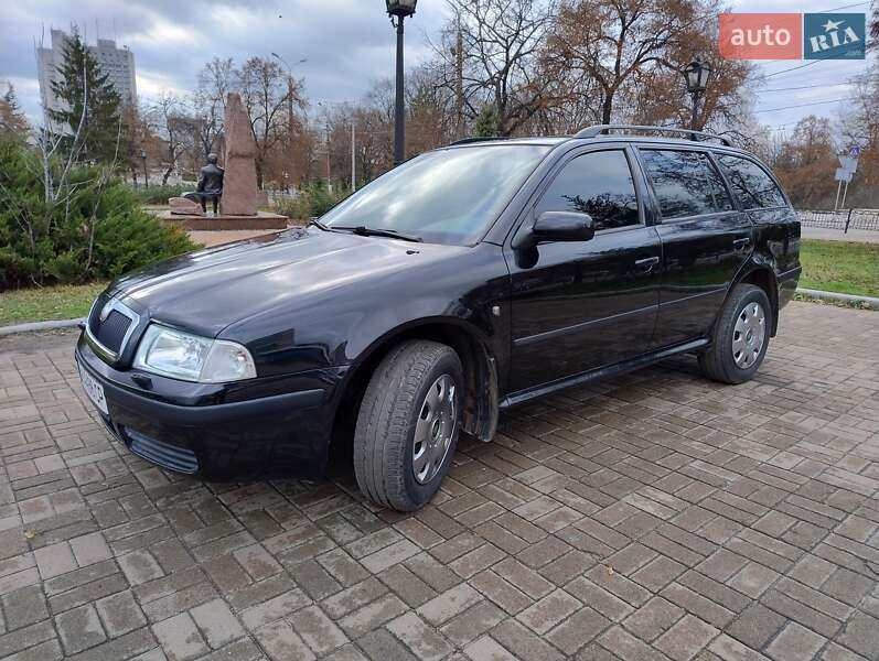 Универсал Skoda Octavia 2003 в Сумах