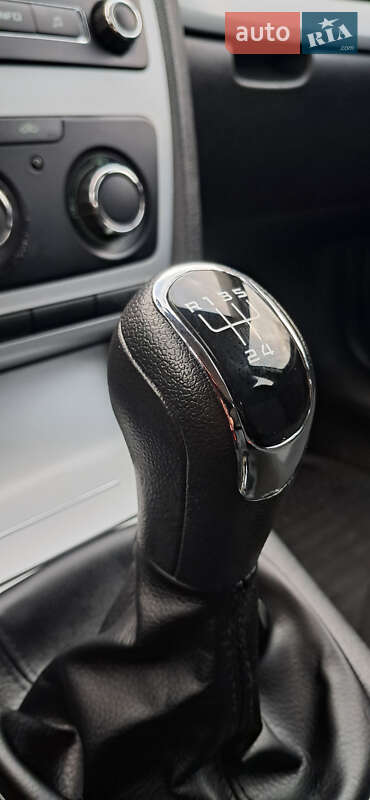 Универсал Skoda Octavia 2010 в Желтых Водах