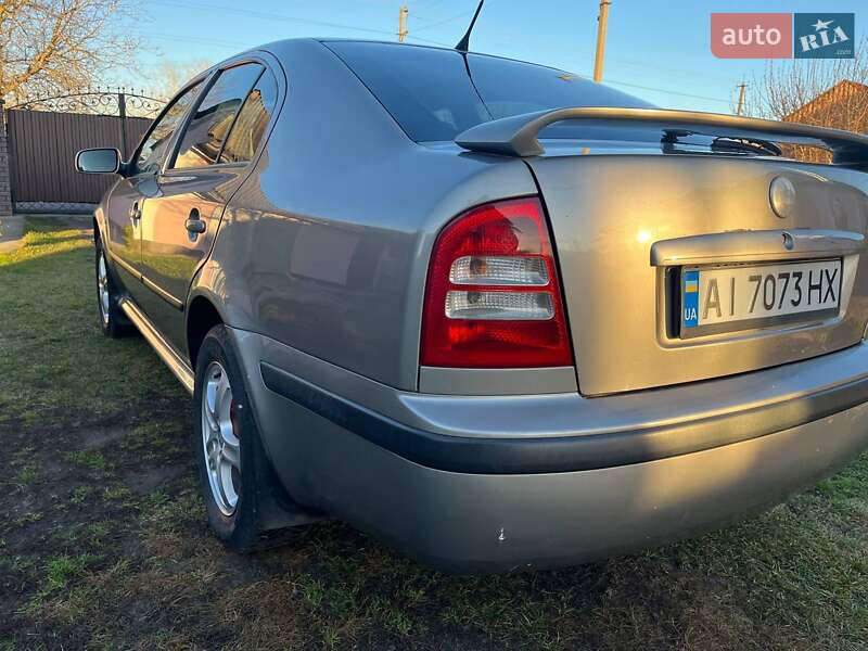 Лифтбек Skoda Octavia 2007 в Березане