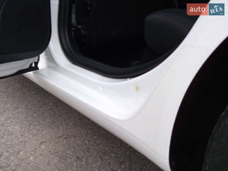 Универсал Skoda Octavia 2010 в Виннице