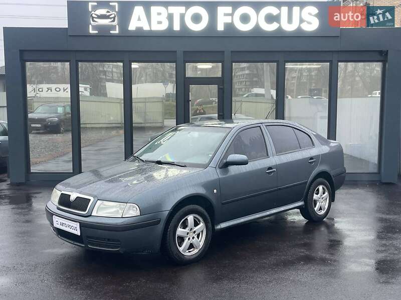 Лифтбек Skoda Octavia 2004 в Киеве