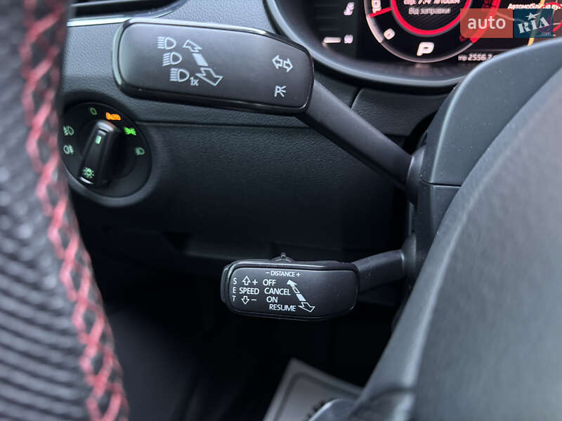 Универсал Skoda Octavia 2019 в Мукачево