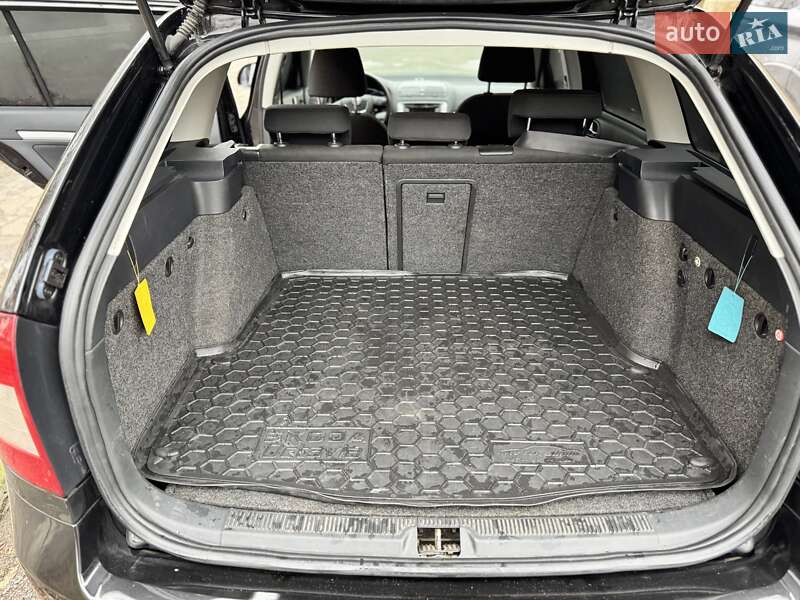 Универсал Skoda Octavia 2010 в Харькове