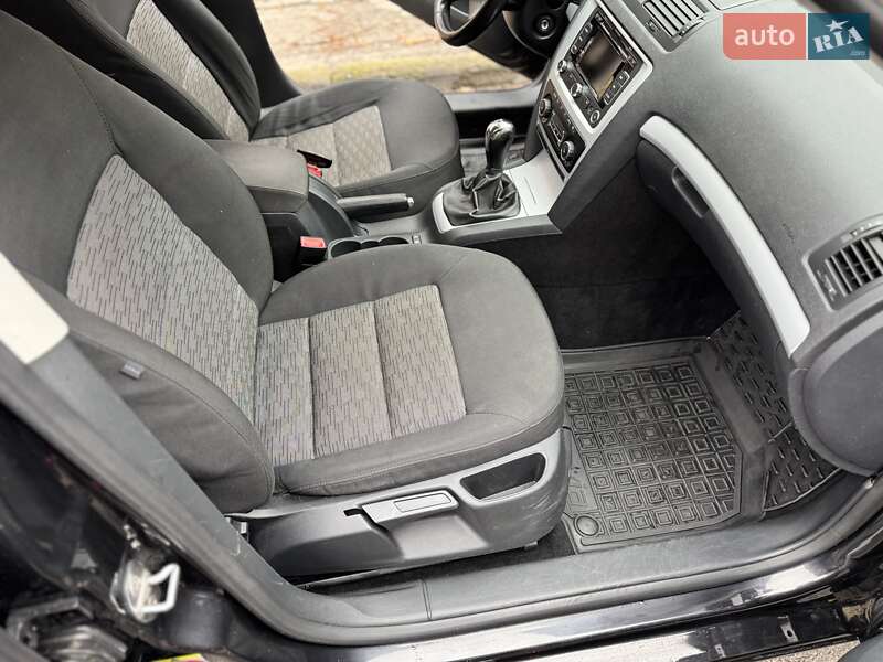 Универсал Skoda Octavia 2010 в Харькове