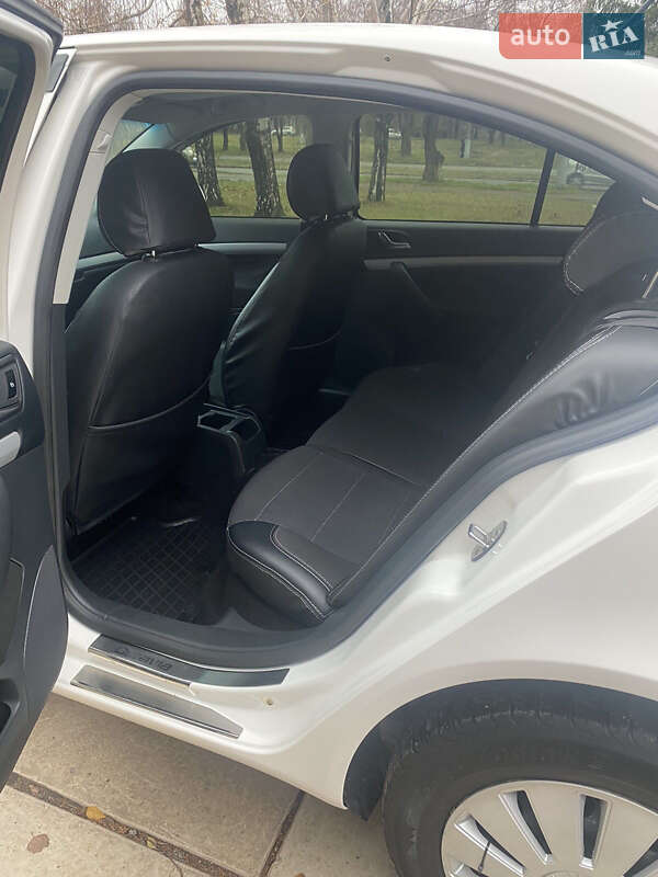 Лифтбек Skoda Octavia 2011 в Кривом Роге