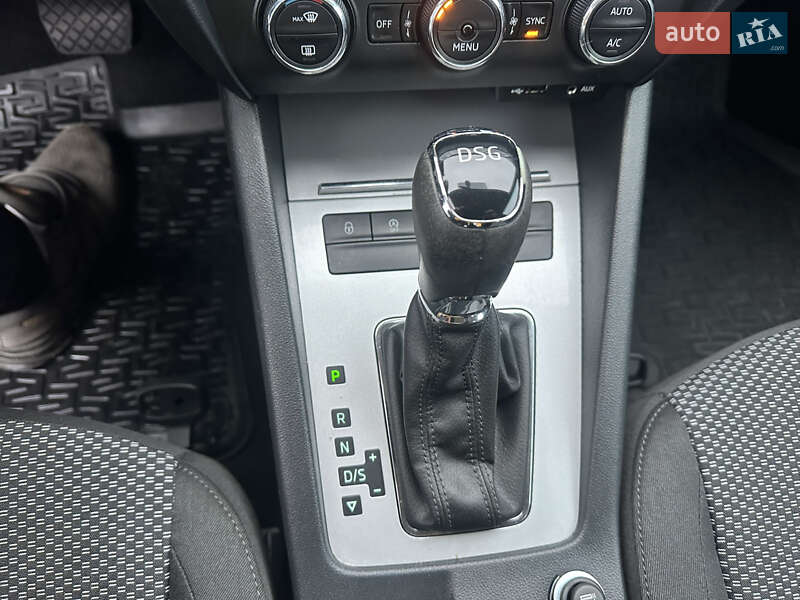 Лифтбек Skoda Octavia 2016 в Хмельницком