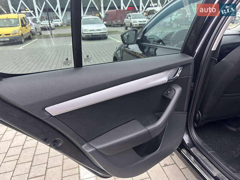 Лифтбек Skoda Octavia 2016 в Хмельницком