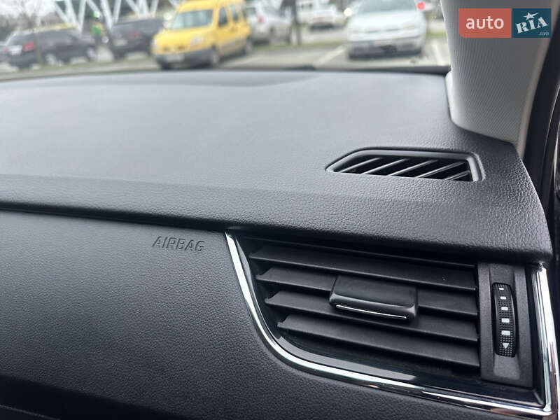 Лифтбек Skoda Octavia 2016 в Хмельницком