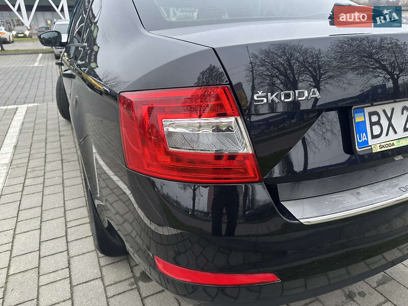 Лифтбек Skoda Octavia 2016 в Хмельницком