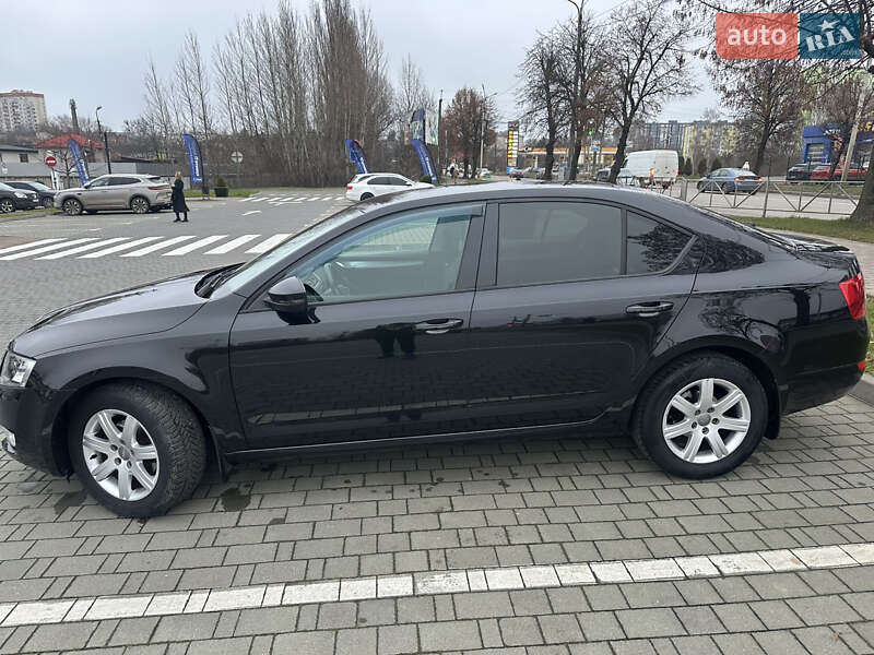 Лифтбек Skoda Octavia 2016 в Хмельницком