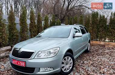 Универсал Skoda Octavia 2010 в Полтаве