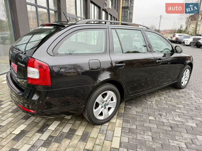 Универсал Skoda Octavia 2010 в Полтаве