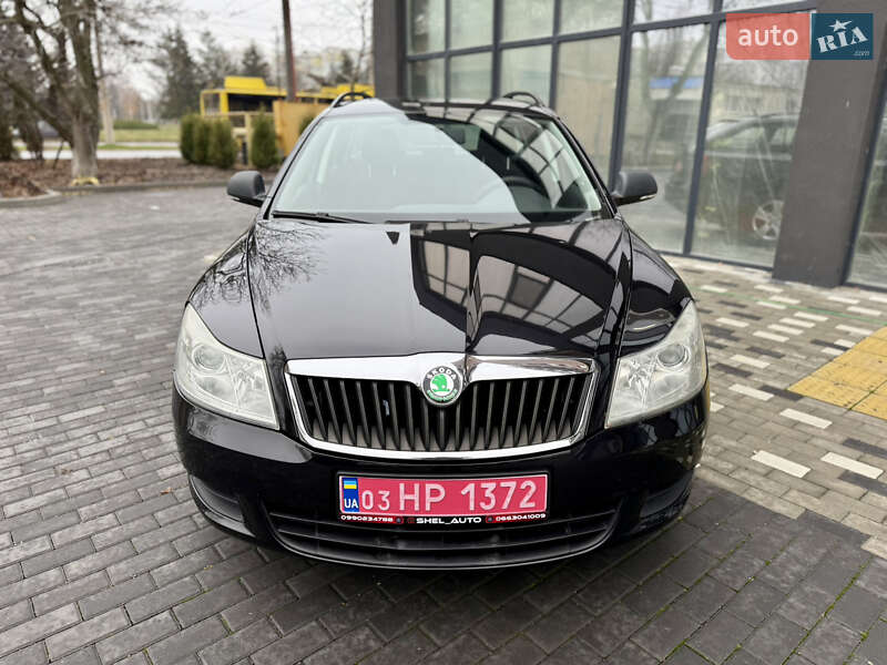 Универсал Skoda Octavia 2010 в Полтаве