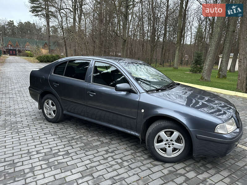 Лифтбек Skoda Octavia 2008 в Шепетовке