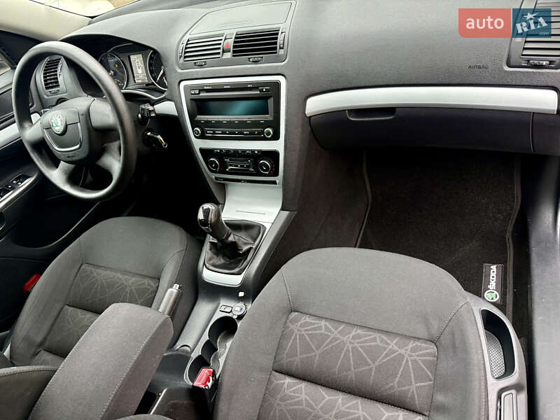 Универсал Skoda Octavia 2011 в Ровно фото 24 Универсал Skoda Octavia 2011 в Ровно