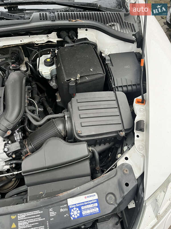 Лифтбек Skoda Octavia 2009 в Звягеле