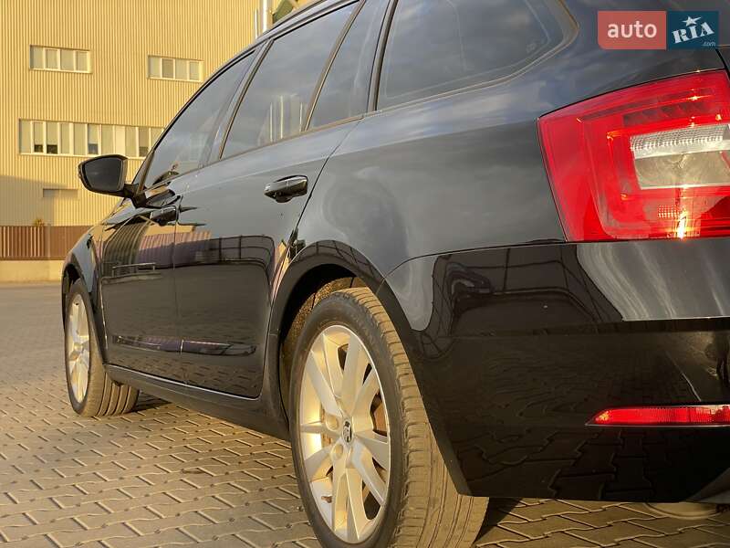 Универсал Skoda Octavia 2017 в Луцке