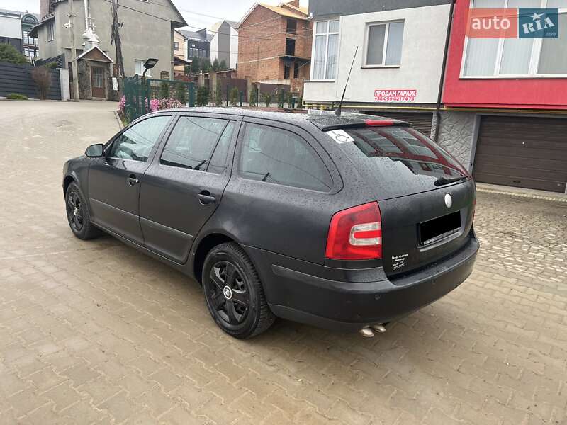 Универсал Skoda Octavia 2008 в Черновцах
