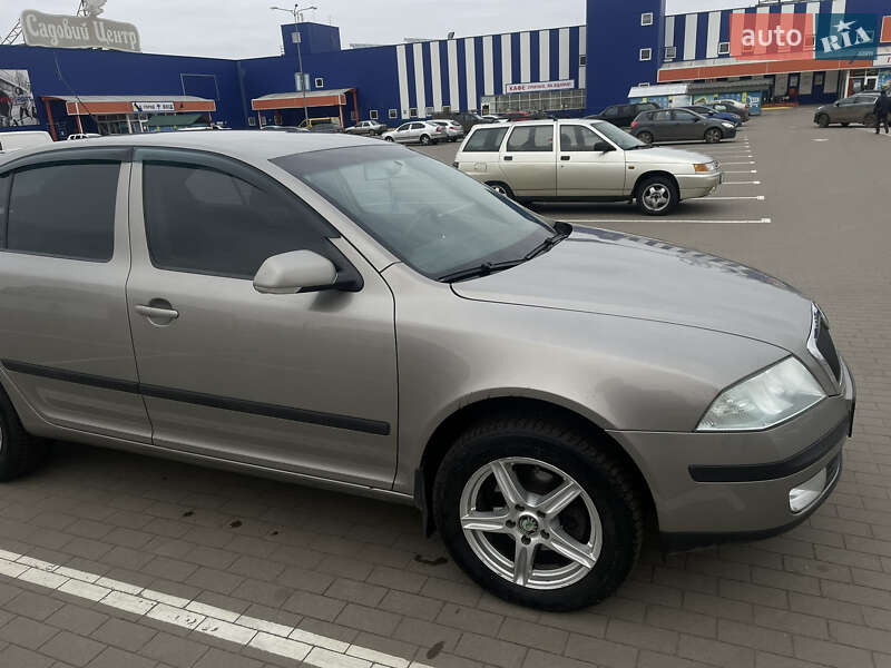 Лифтбек Skoda Octavia 2007 в Киеве