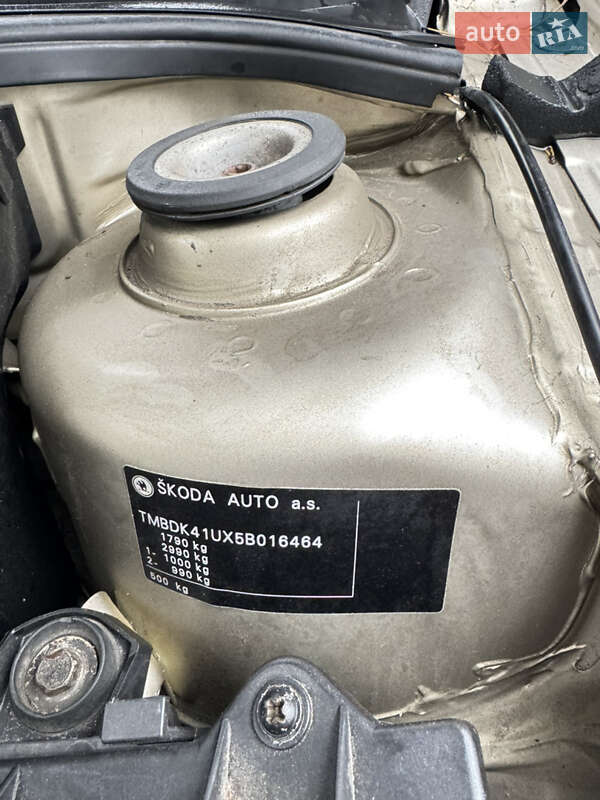 Лифтбек Skoda Octavia 2005 в Киеве