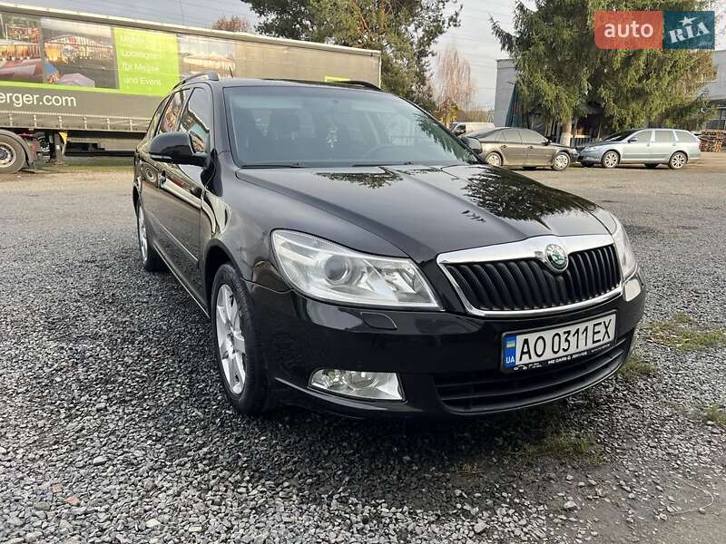 Skoda Octavia 2011 Skoda Octavia 2011