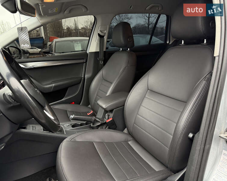 Универсал Skoda Octavia 2019 в Киеве