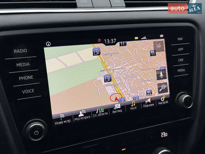 Универсал Skoda Octavia 2019 в Киеве