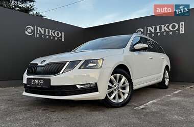 Универсал Skoda Octavia 2017 в Львове