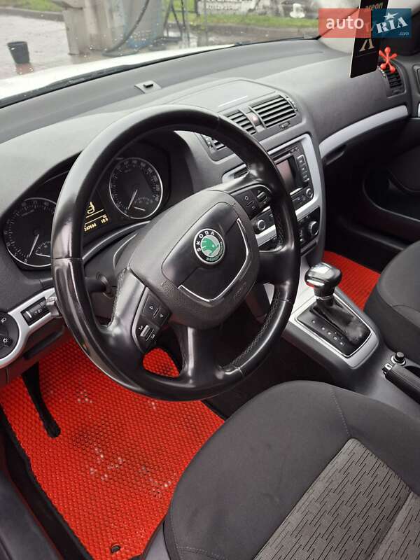 Лифтбек Skoda Octavia 2010 в Конотопе фото 12 Лифтбек Skoda Octavia 2010 в Конотопе