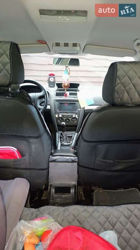 Универсал Skoda Octavia 2008 в Новой Водолаге