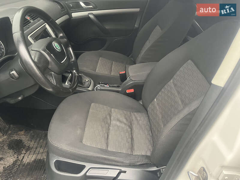 Лифтбек Skoda Octavia 2012 в Нежине фото 6 Лифтбек Skoda Octavia 2012 в Нежине