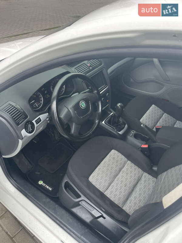 Ліфтбек Skoda Octavia 2009 в Мукачевому фото 9 Ліфтбек Skoda Octavia 2009 в Мукачевому