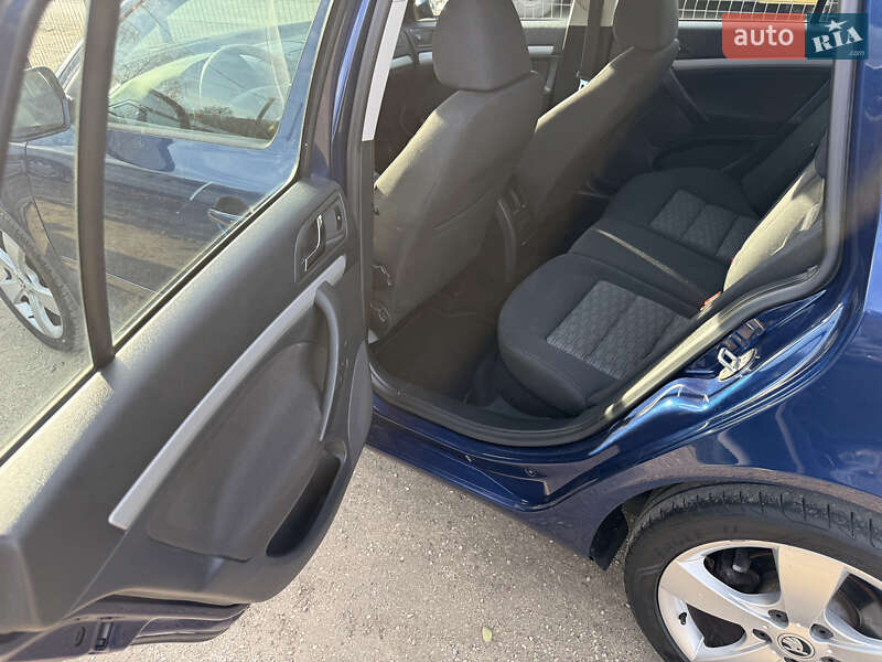 Универсал Skoda Octavia 2013 в Кременце