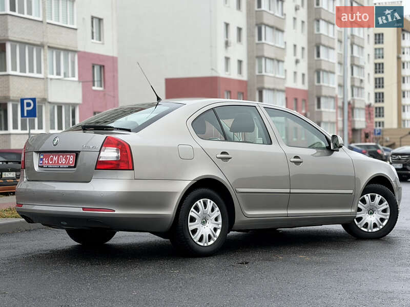 Лифтбек Skoda Octavia 2009 в Виннице