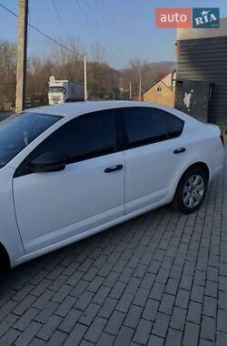Универсал Skoda Octavia 2013 в Тячеве